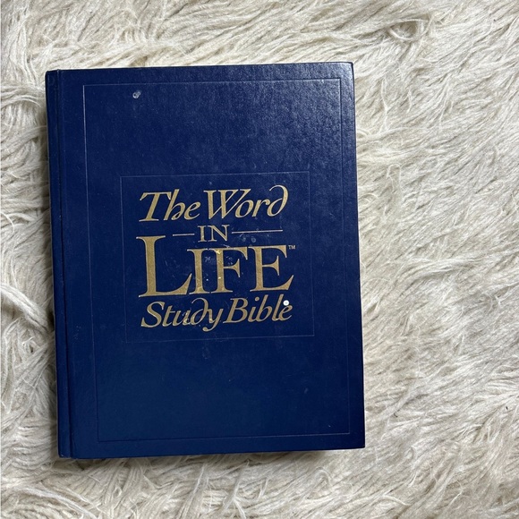 The Word in Life Study Bible 1994 Thomas Nelson NKJV - Picture 1 of 8